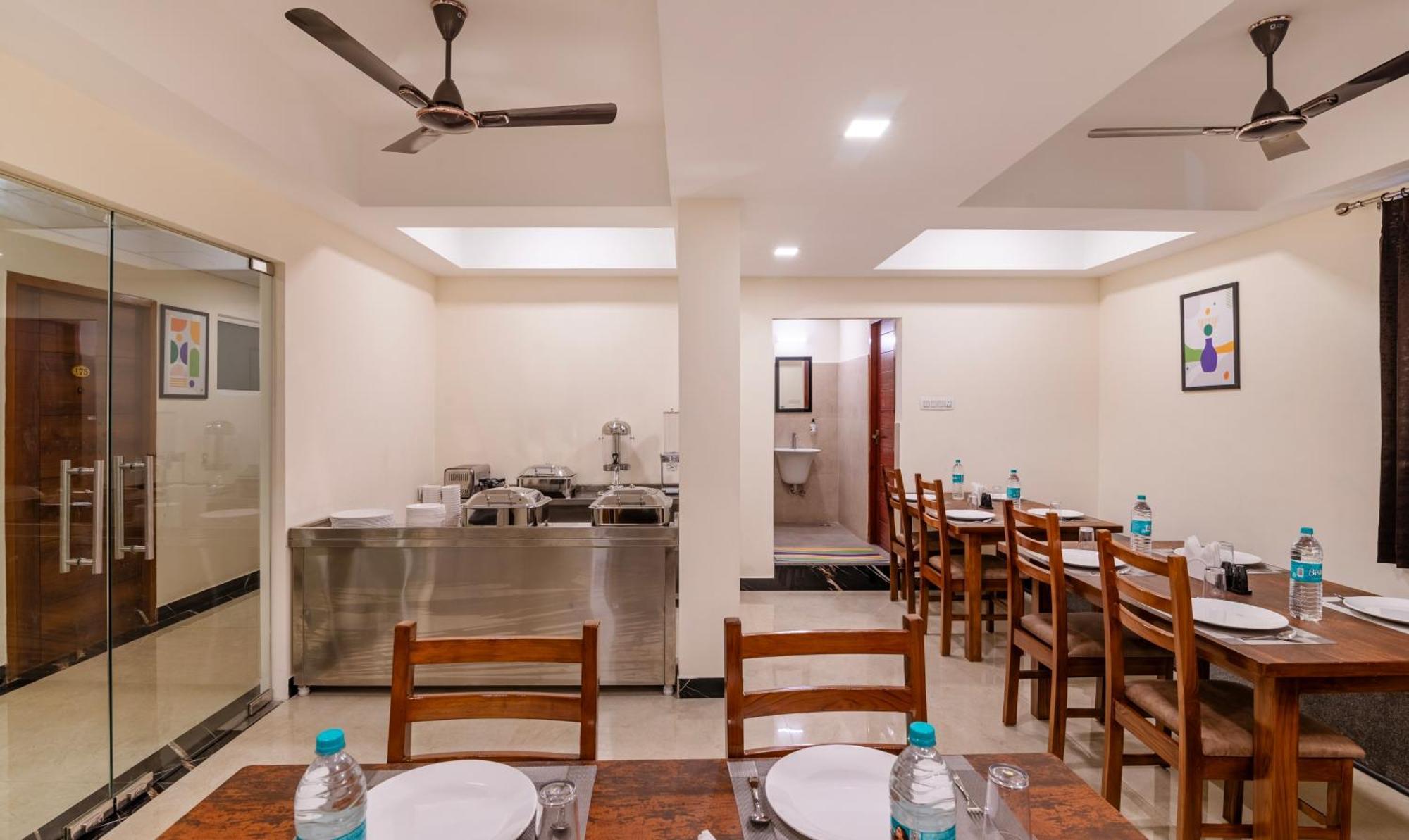 Treebo Rakshitha, Porur Hotel 3*