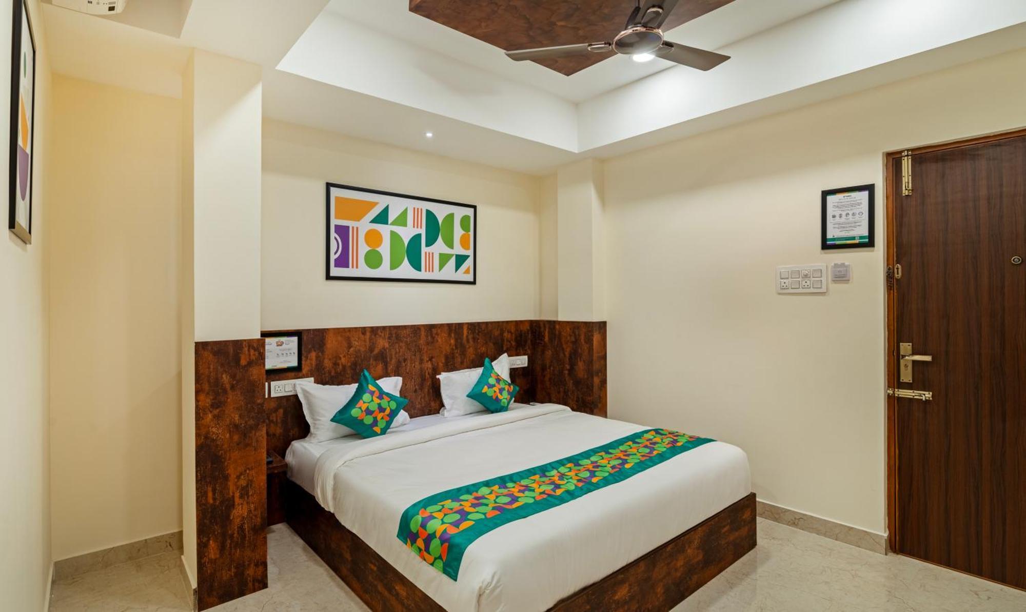 Hotel Treebo Rakshitha, Porur